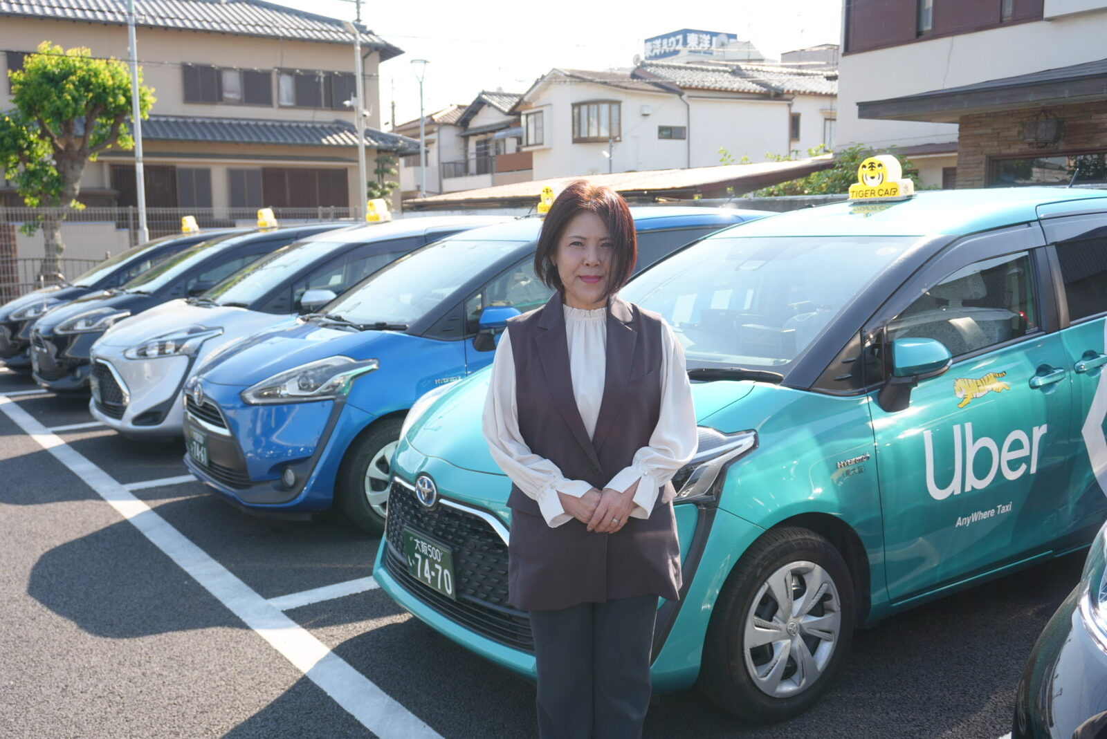 女性乗務員